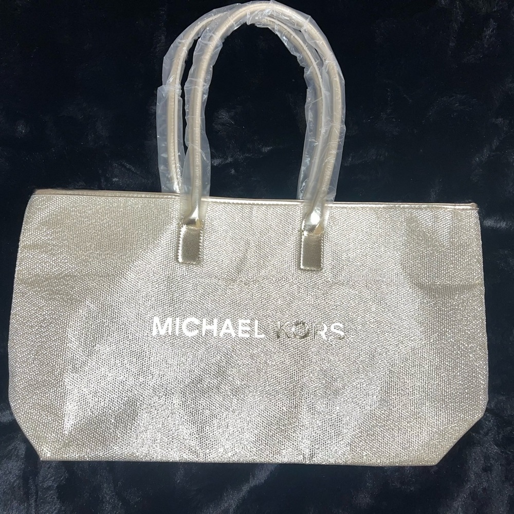 Michael Kors Gold Classic Tote Bag - Picture 2 of 9